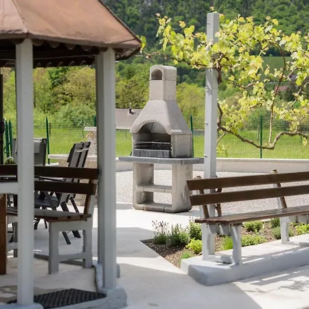 Relax House Soca Country house