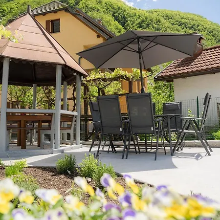 Gospodarstwo wiejskie Relax House Soca Bovec