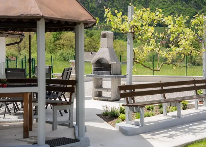 Relax House Soca Kır Evi